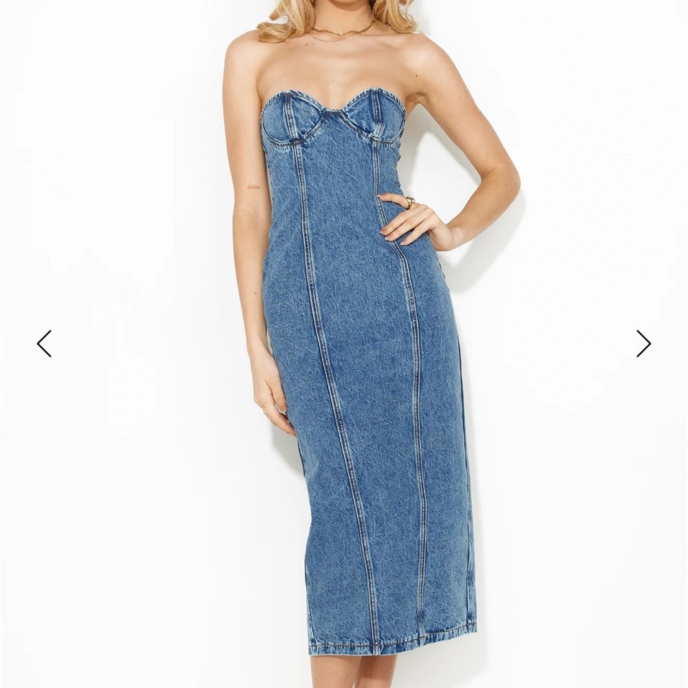 Lioness Strapless Denim Midi Dress in Blue